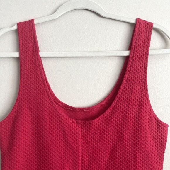 Ganni Anthropologie Textured Sleeveless Pink Peplum Tank Size Large Scoop Neck - Picture 7 of 10